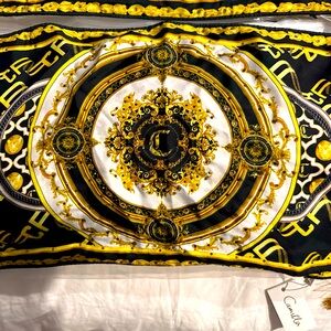 NWT CAMILLA Chrystal cushions & inserts. BLACK / white & gold. 50cm x 30cm